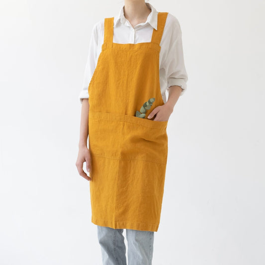 LIMITED EDITION Mustard lino kryžminio tipo prijuostė — naturalusdrabuziai.lt