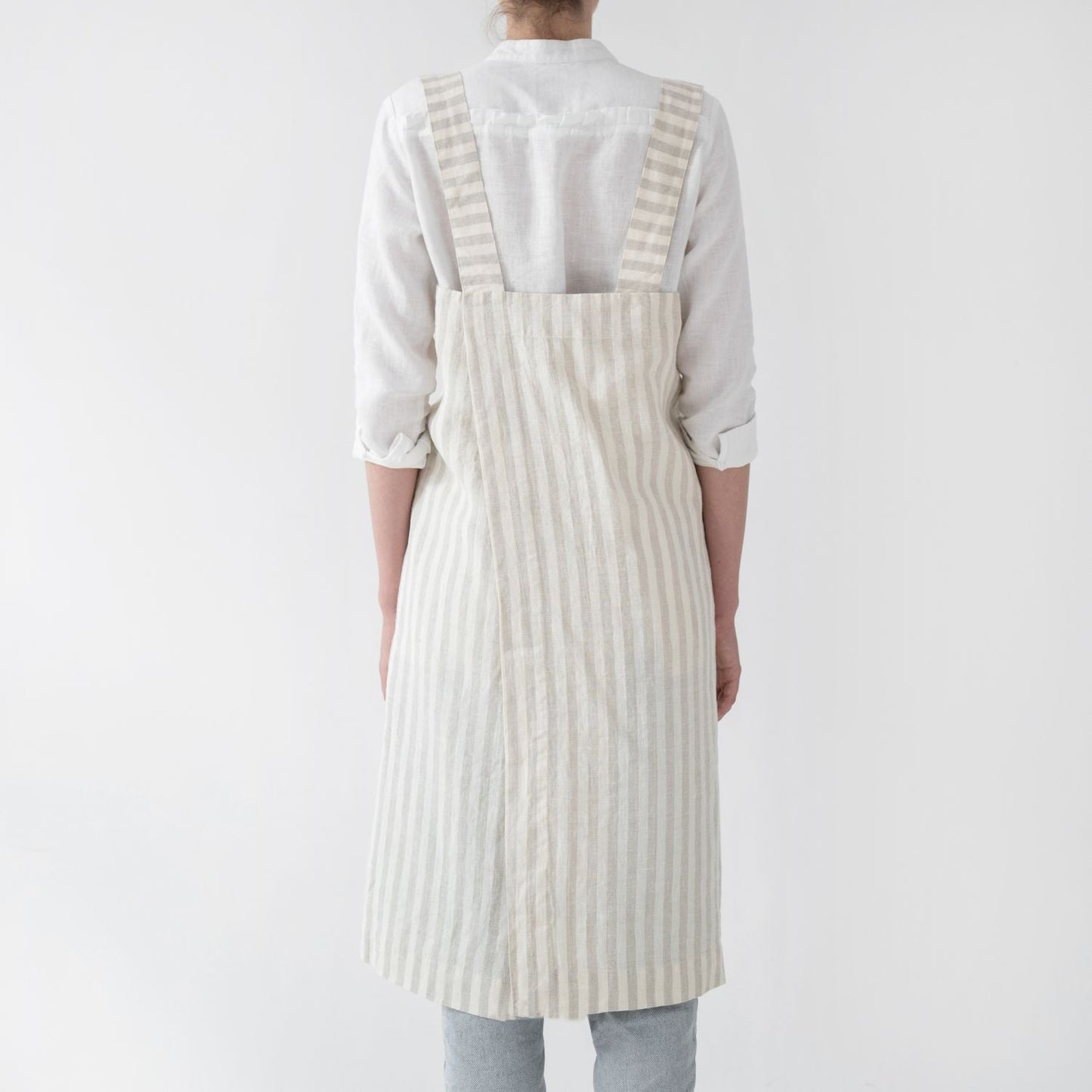 lino Tales Natural White Stripes lino Pinafore prijuostė — naturalusdrabuziai.lt