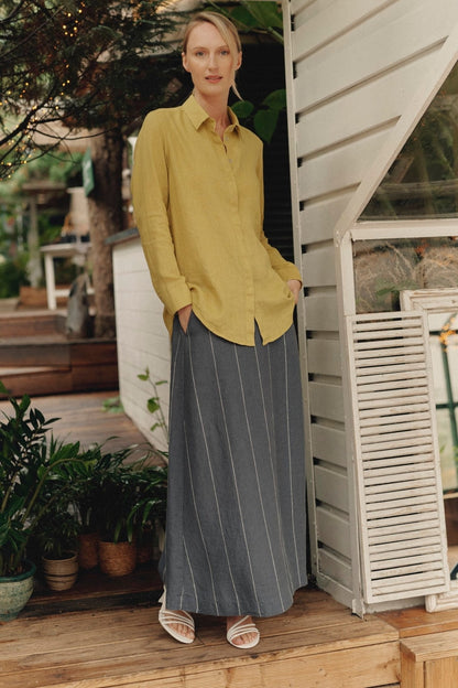 Dark Grey with White Stripe lino Jasmine sijonas — naturalusdrabuziai.lt