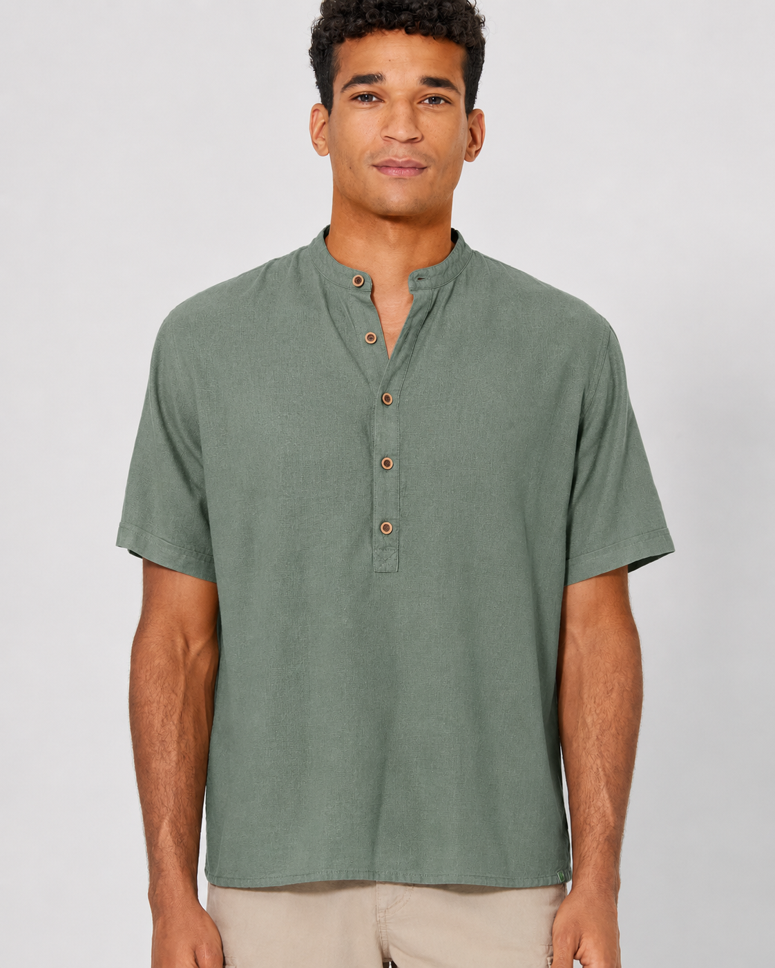 Vyriški marškiniai iš kanapių ir ekologiškos medvilnės (DH037OEB) – Žolių žalia