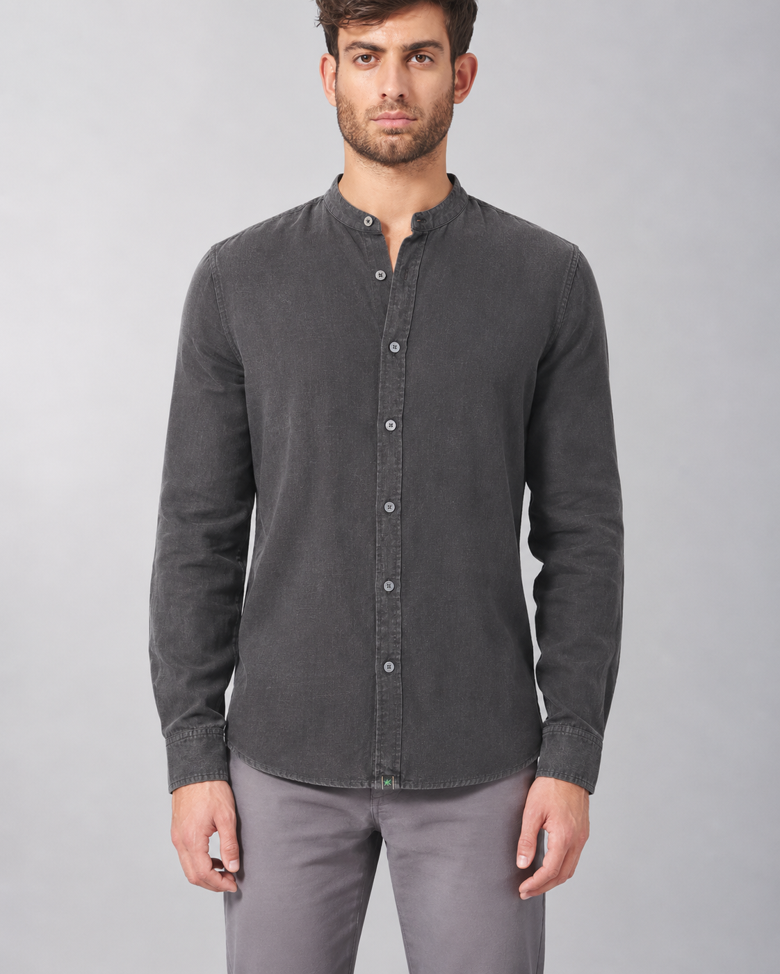 Vyriški 100% kanapių marškiniai stačia apykakle (Slim Fit) – Antracito