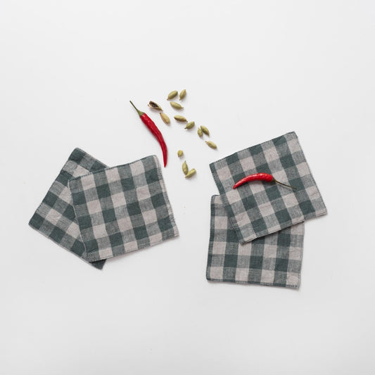 Forest Green Gingham lino padėkliukų rinkinys 4 vnt. — naturalusdrabuziai.lt