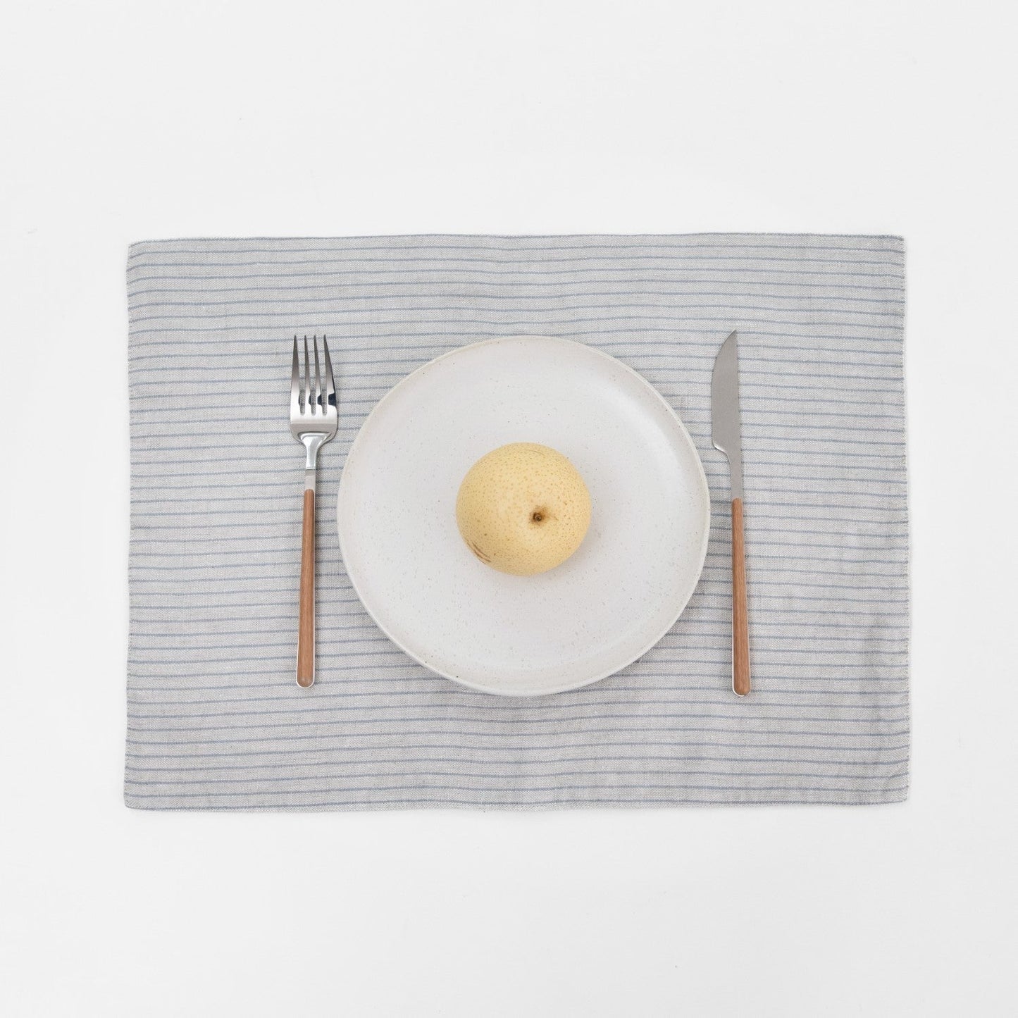 Grey Blue Pinstripe Rustic lino staltiesėlė — naturalusdrabuziai.lt