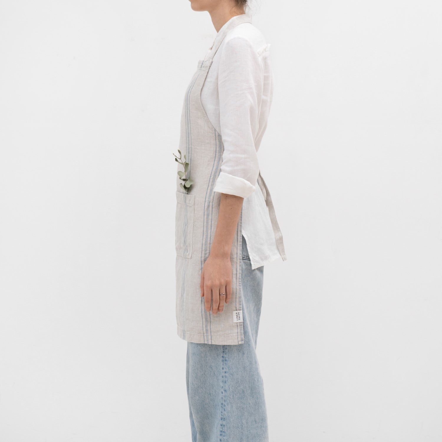 Grey Blue Wide Stripe Rustic lino kasdienė prijuostė — naturalusdrabuziai.lt
