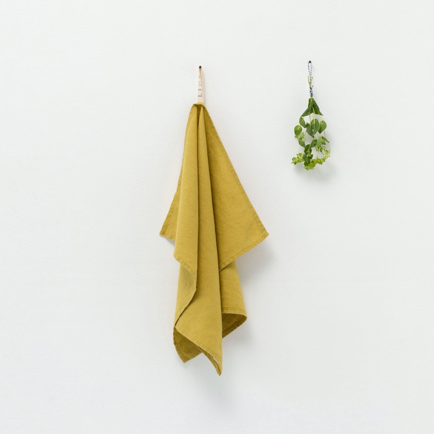 LIMITED EDITION Lemon Curry lino virtuvinė servetė — naturalusdrabuziai.lt
