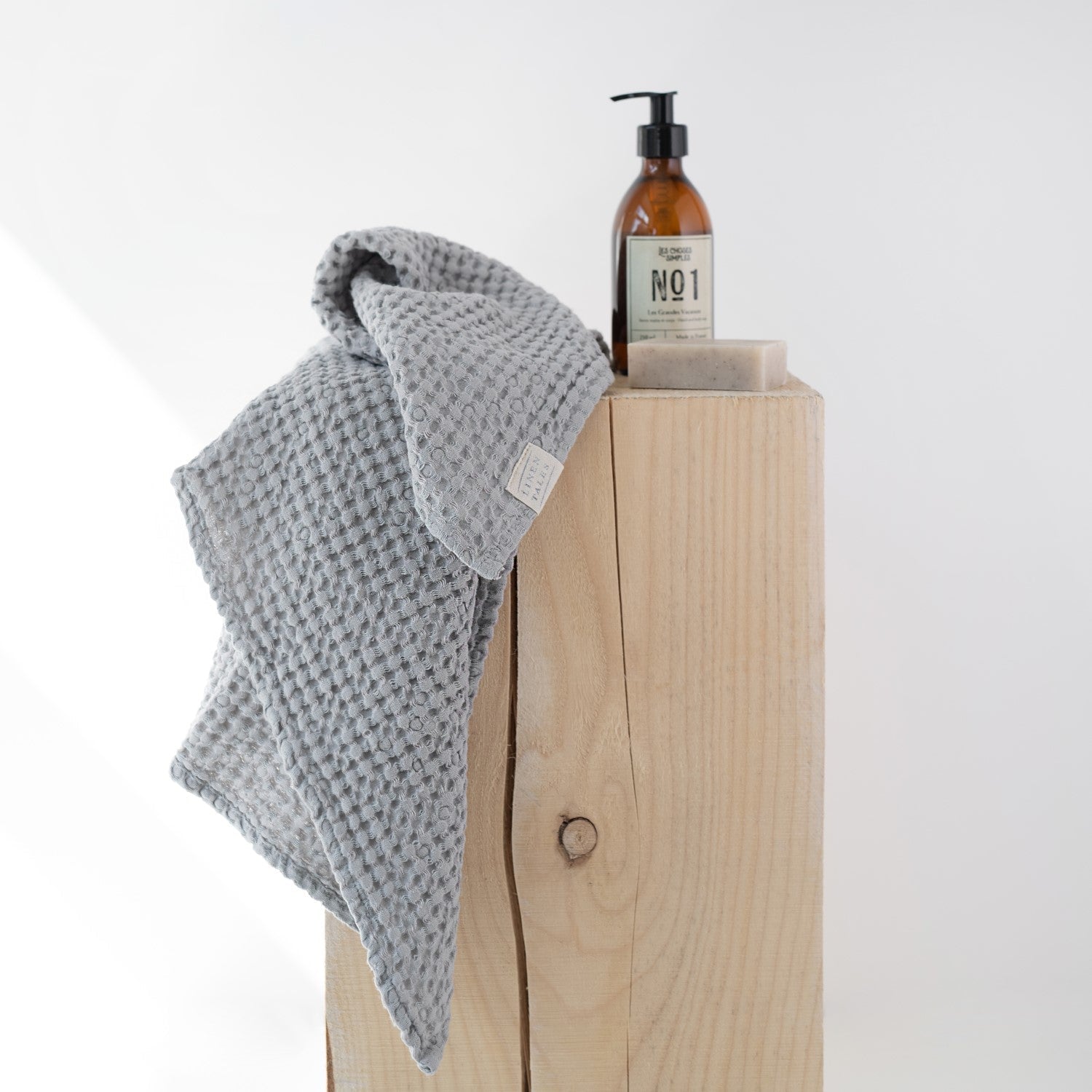 Light Grey lino & medvilnės Honeycomb Waffle rankšluostis — naturalusdrabuziai.lt