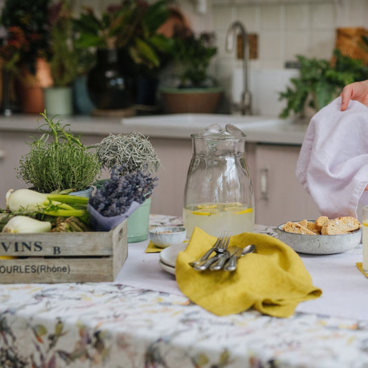 LIMITED EDITION Lemon Curry lino servetėlių rinkinys 2 vnt. — naturalusdrabuziai.lt