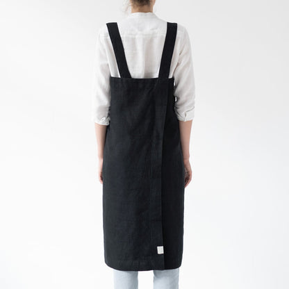 lino Tales Black lino Pinafore prijuostė — naturalusdrabuziai.lt
