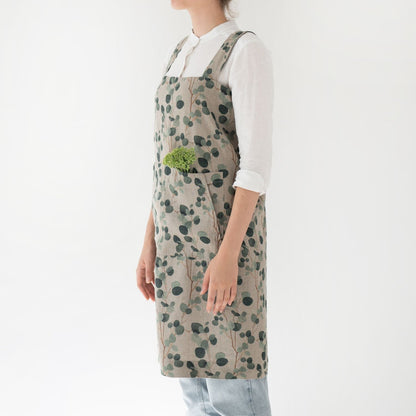 lino Tales Eucalyptus on Light Natural lino Pinafore prijuostė — naturalusdrabuziai.lt