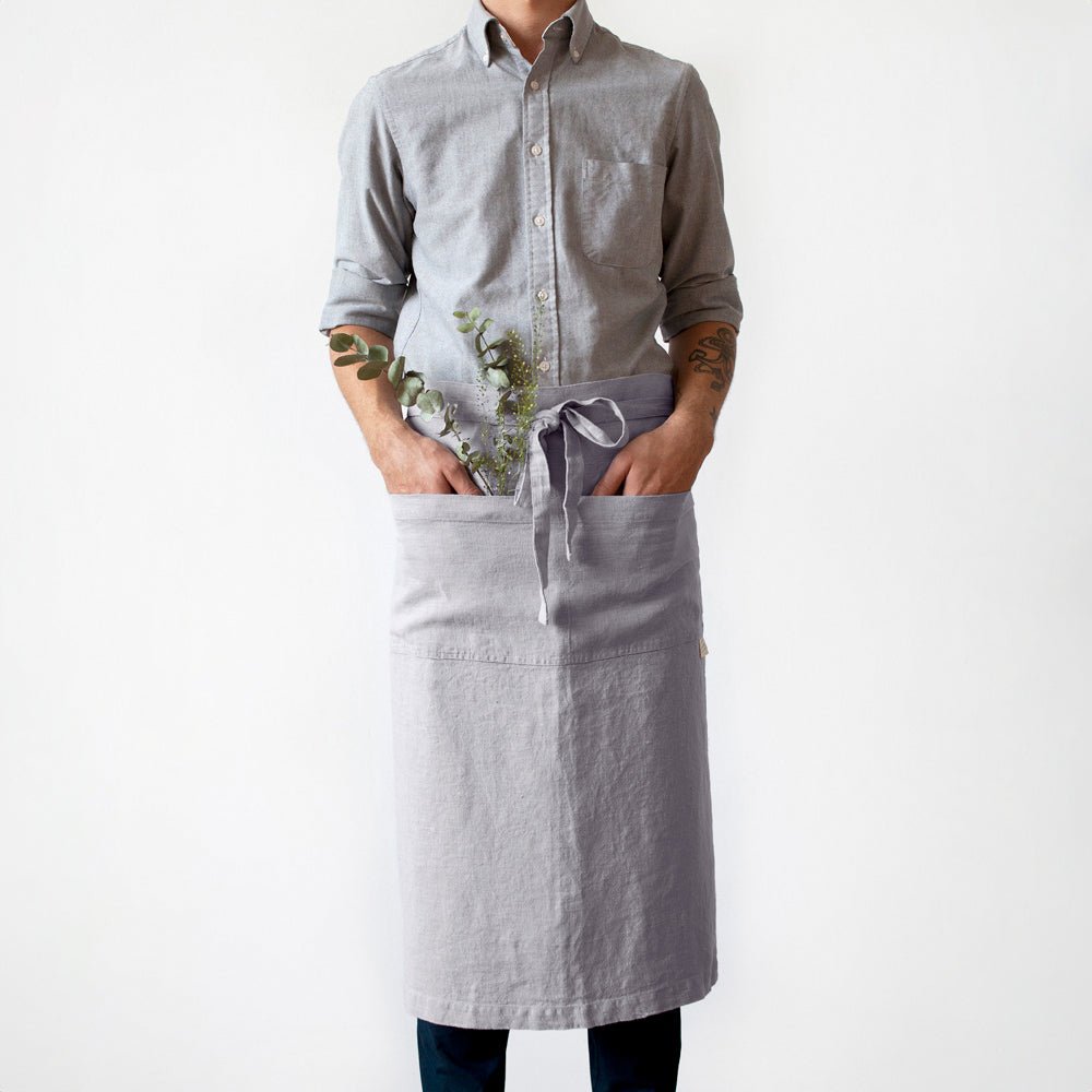 lino Tales Light Grey lino Garcon prijuostė — naturalusdrabuziai.lt