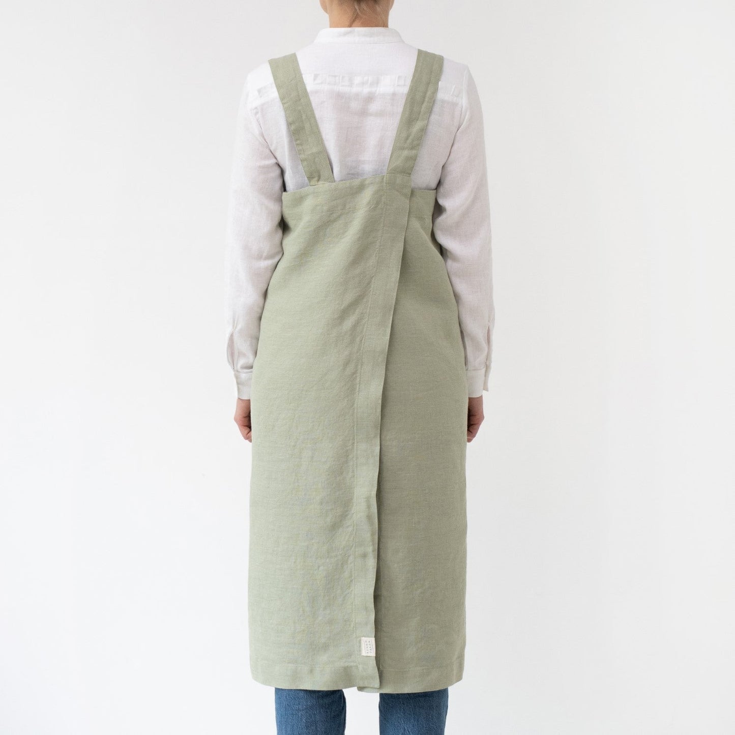 lino Tales Sage lino Pinafore prijuostė — naturalusdrabuziai.lt