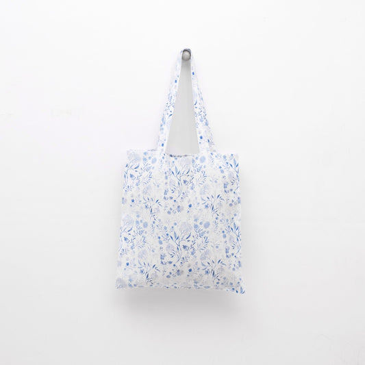 lino Tales White Botanical Blue lino pirkinių krepšys — naturalusdrabuziai.lt