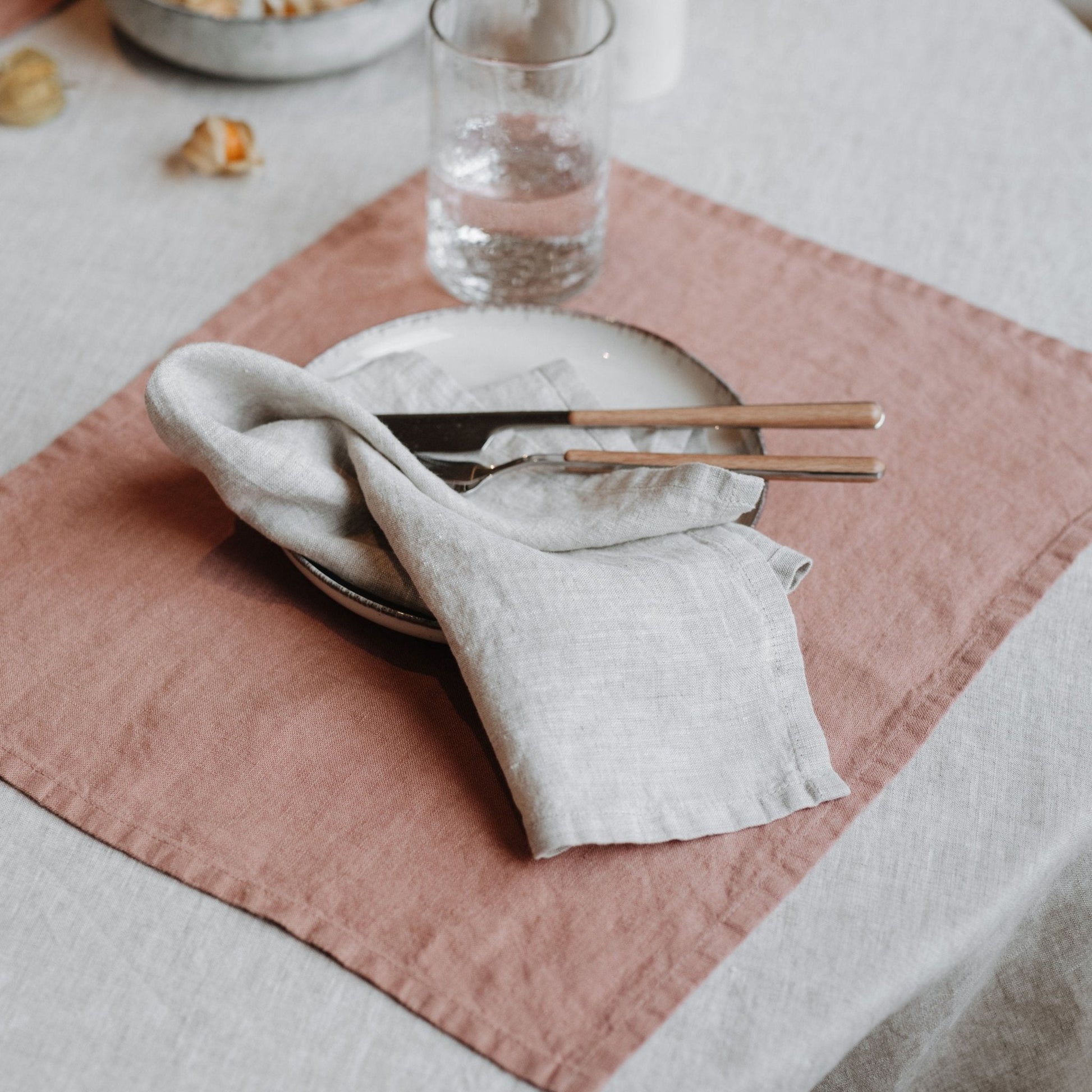 Melange Lightweight lino servetėlių rinkinys 2 vnt. — naturalusdrabuziai.lt