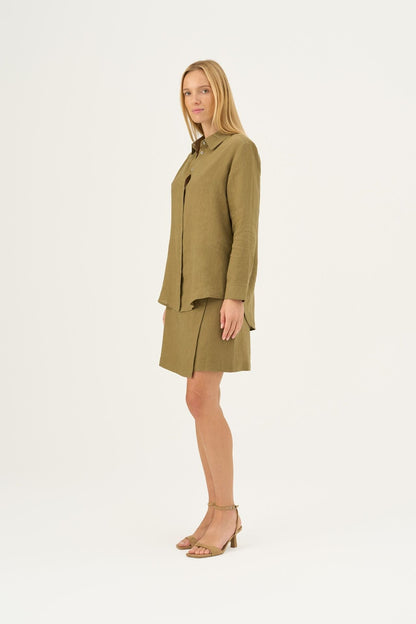 Olive Khaki lino Azalea marškiniai — naturalusdrabuziai.lt