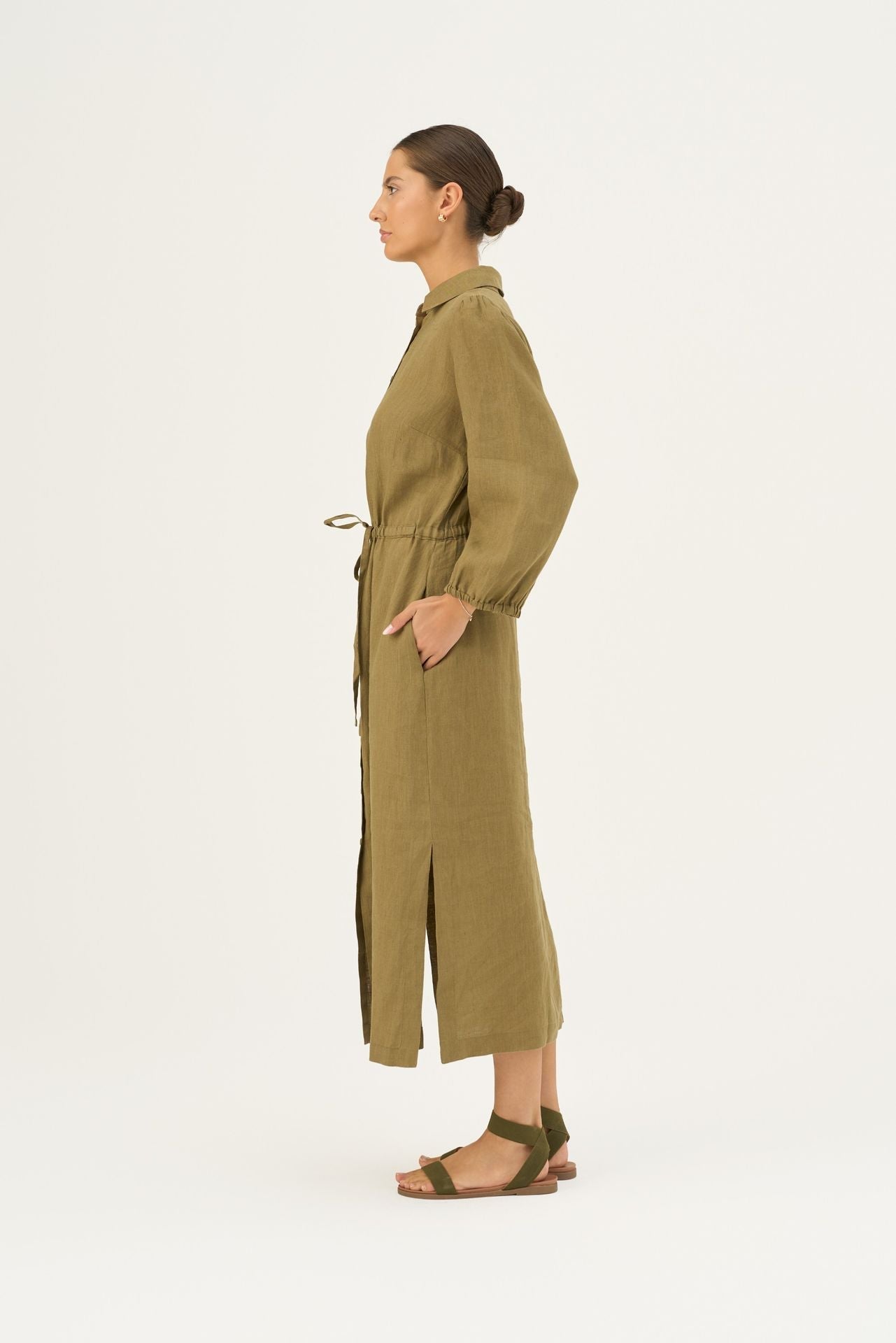 Olive Khaki lino Rhapsody suknelė — naturalusdrabuziai.lt